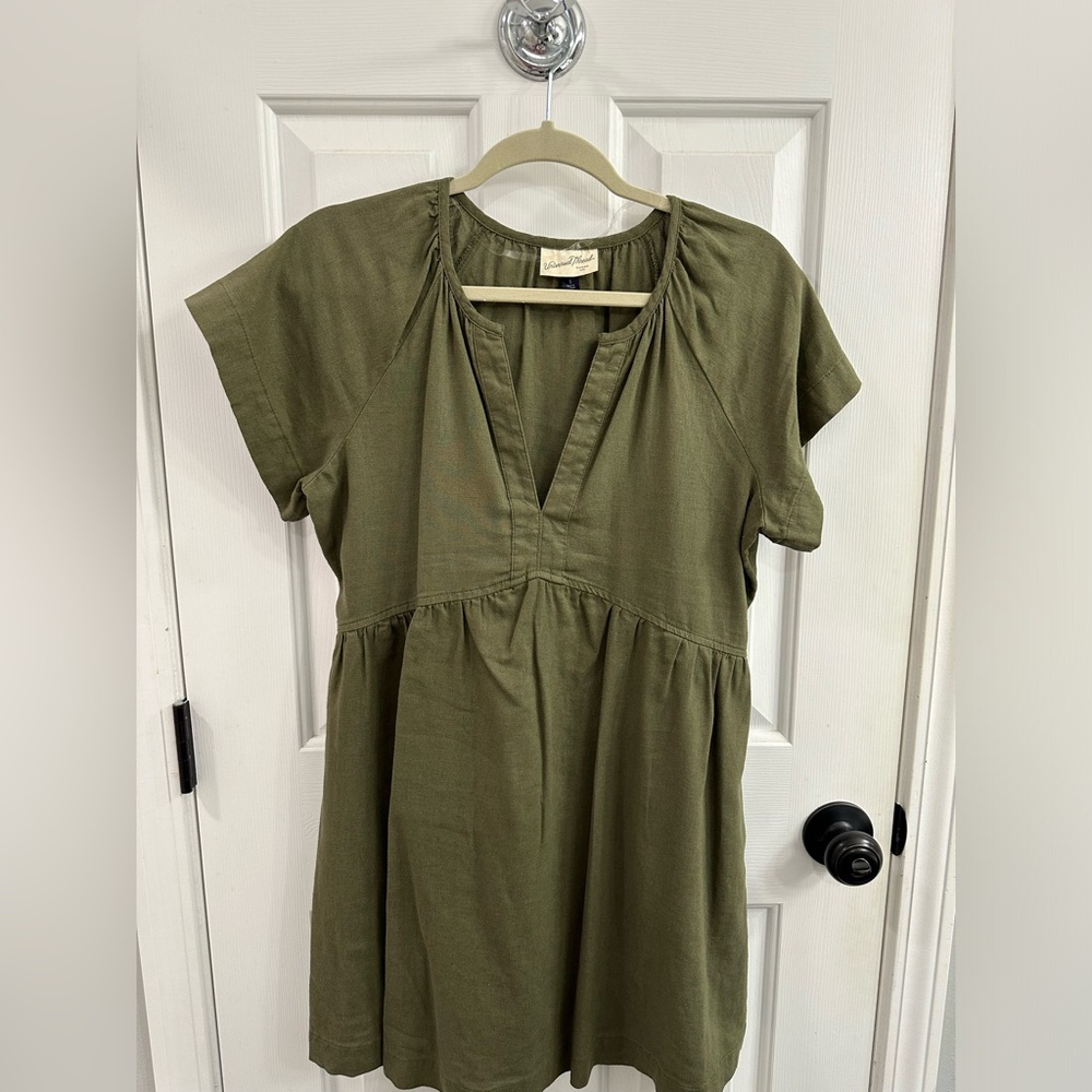Universal thread linen dress
